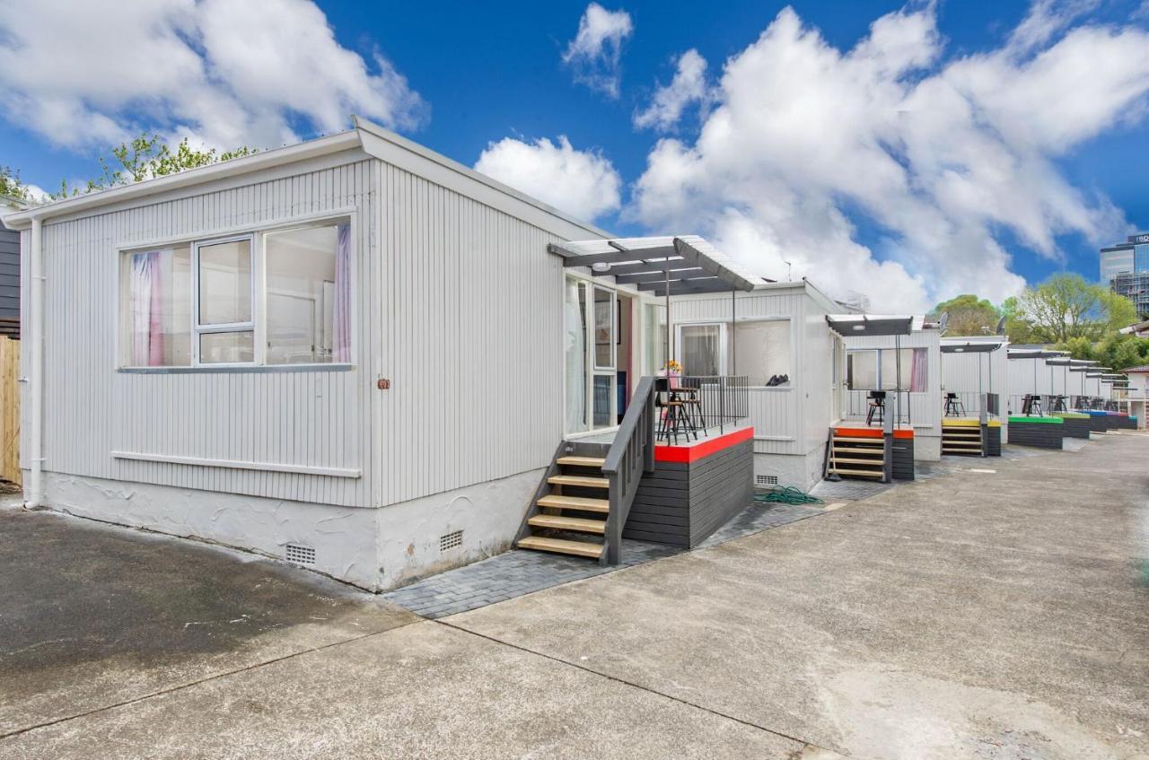 Pupuke Manor Motel Auckland Exterior photo